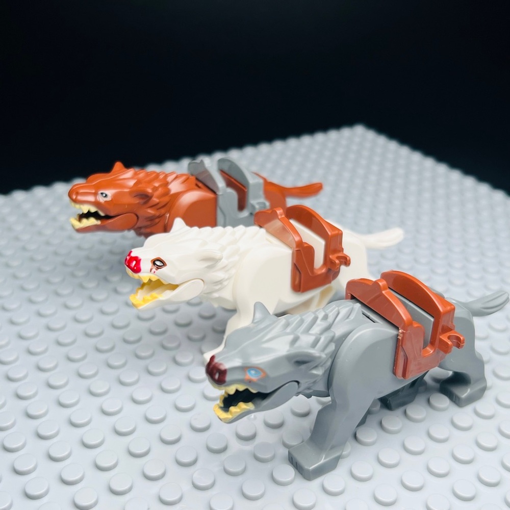 The Hobbit & LOTR Warg Minifigure Set (3pcs)